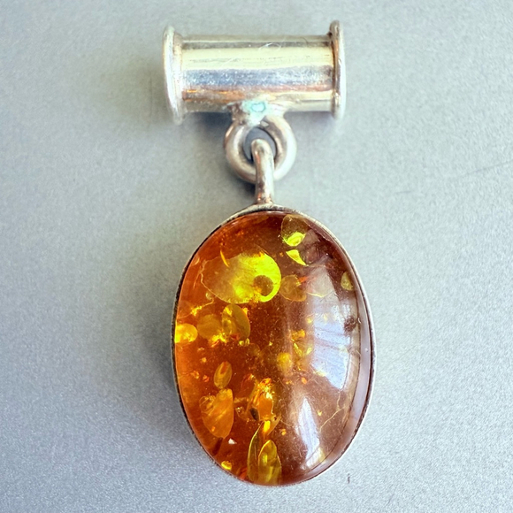 925 Sterling Silver 4.3 CT Baltic Honey Amber Slide 1.25